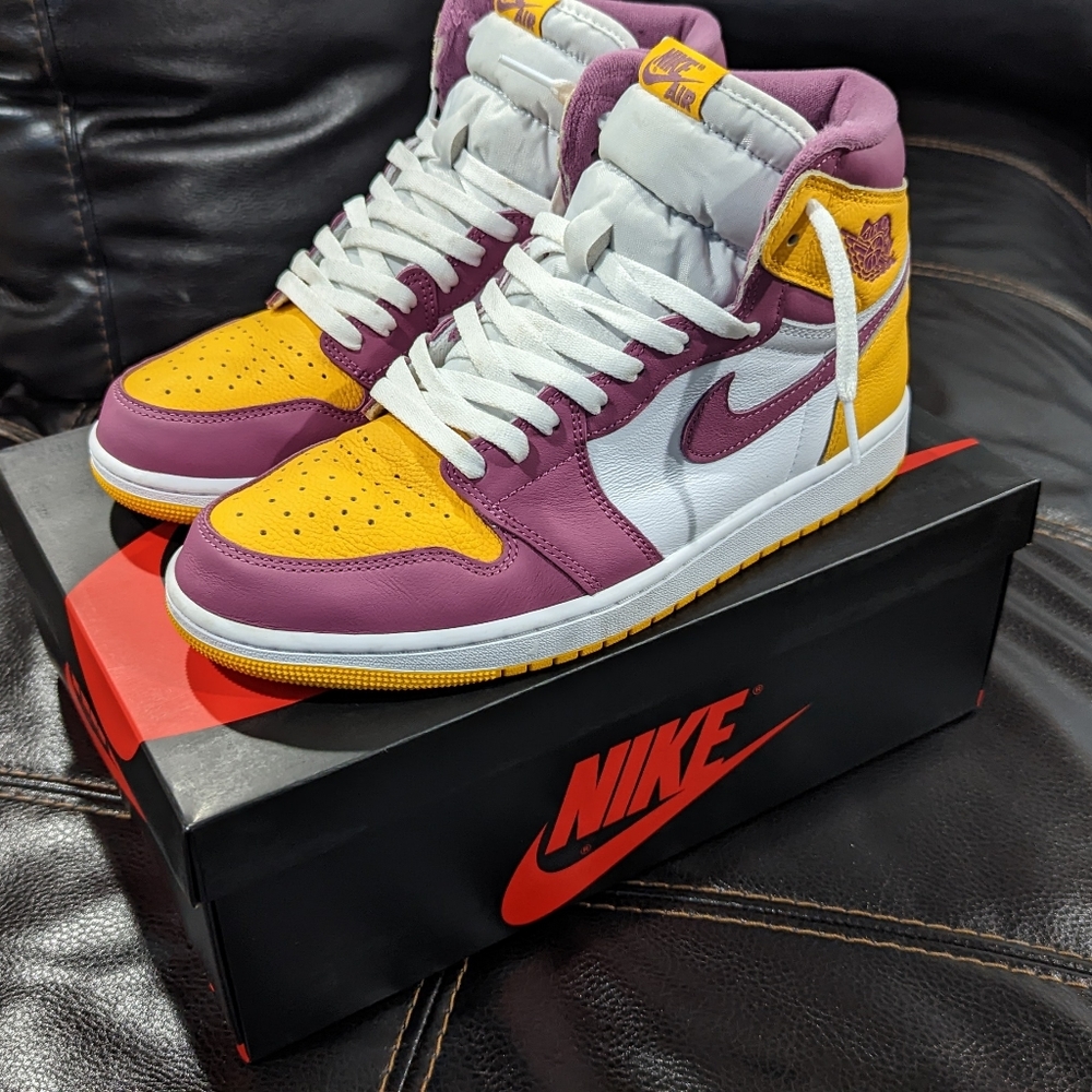 Air Jordan 1 High